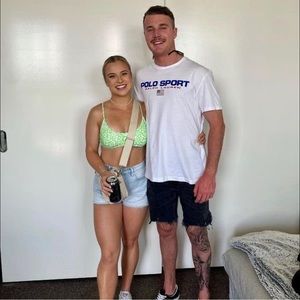 Meet your Posher, Olivia